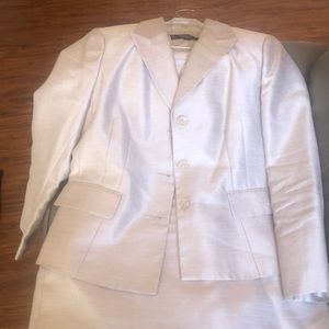 Kasper 2-piece long sleeve skirt set